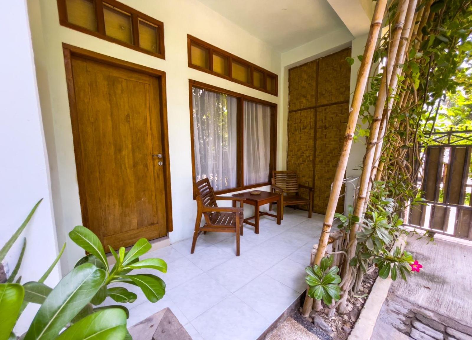 Lara Homestay Kuta  Zewnętrze zdjęcie