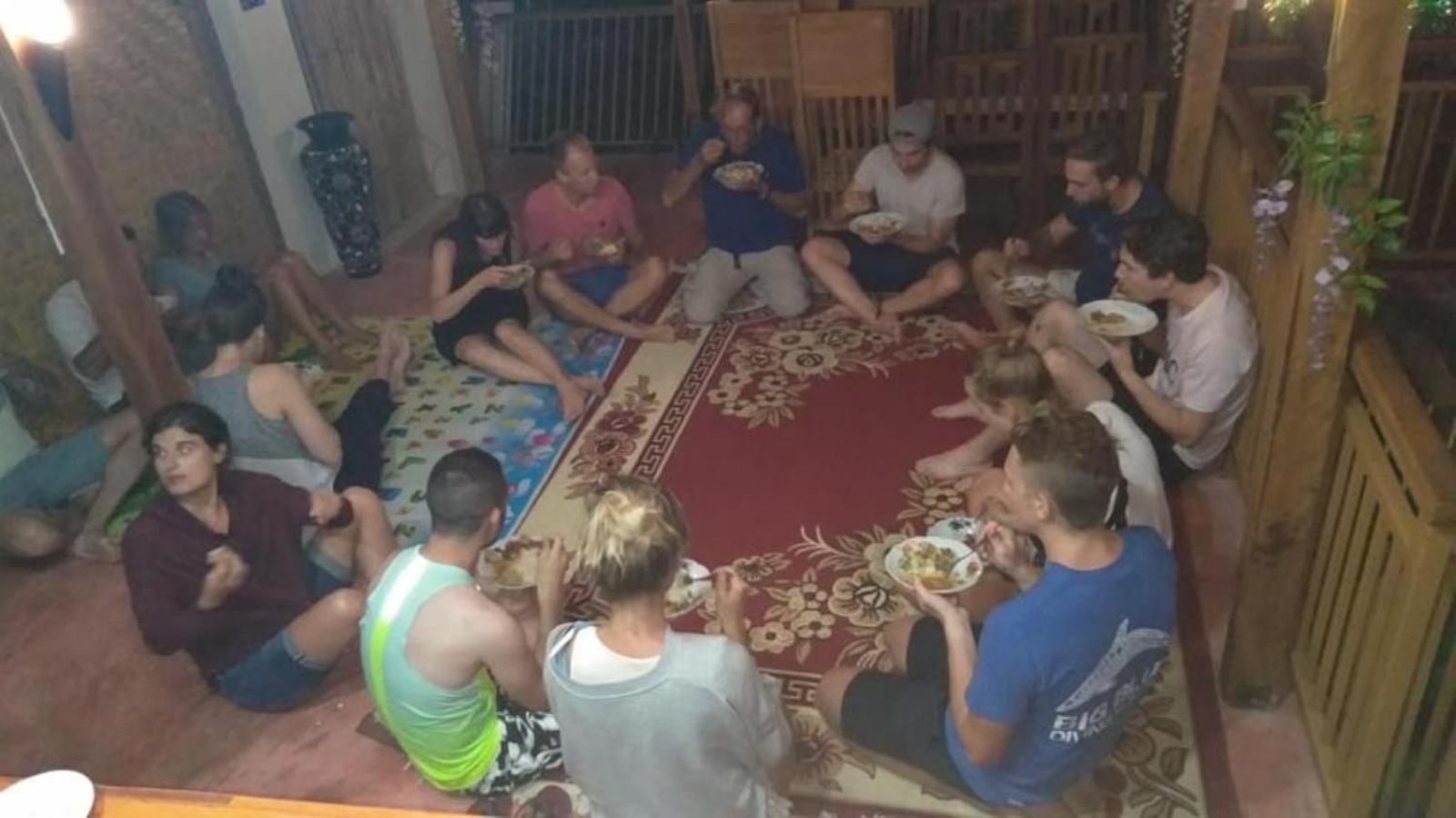 Lara Homestay Kuta  Zewnętrze zdjęcie